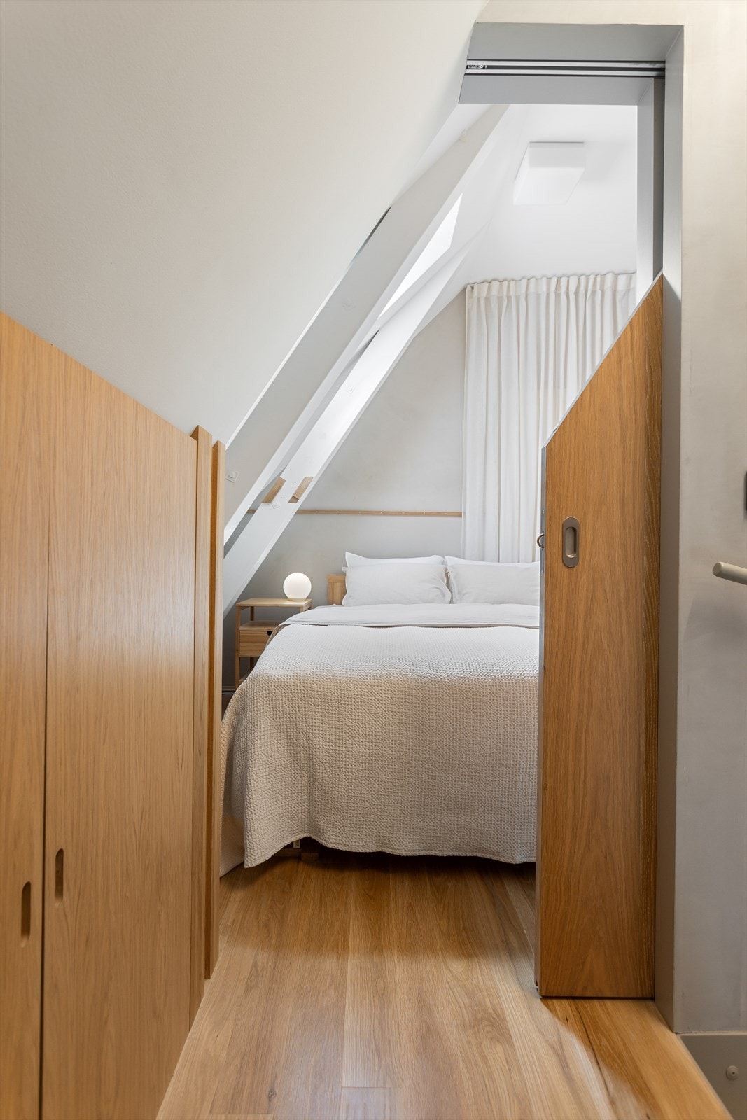 Loftet ble bygget ut i 2019/2020, og det foreligger ferdigattest. Galleribilde