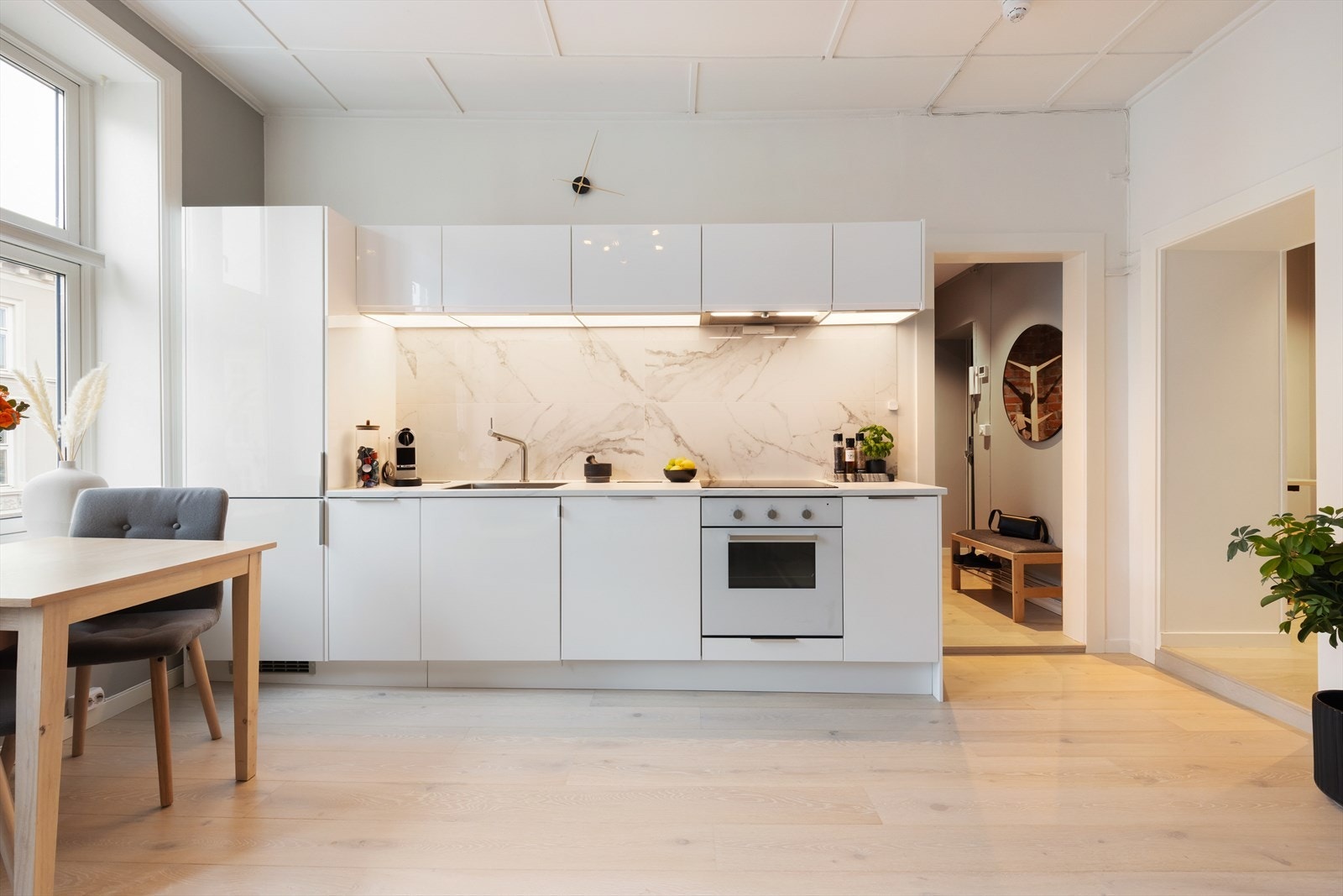 Det ble lagt ny 1 stavs parkettgulv i 2021 Galleribilde