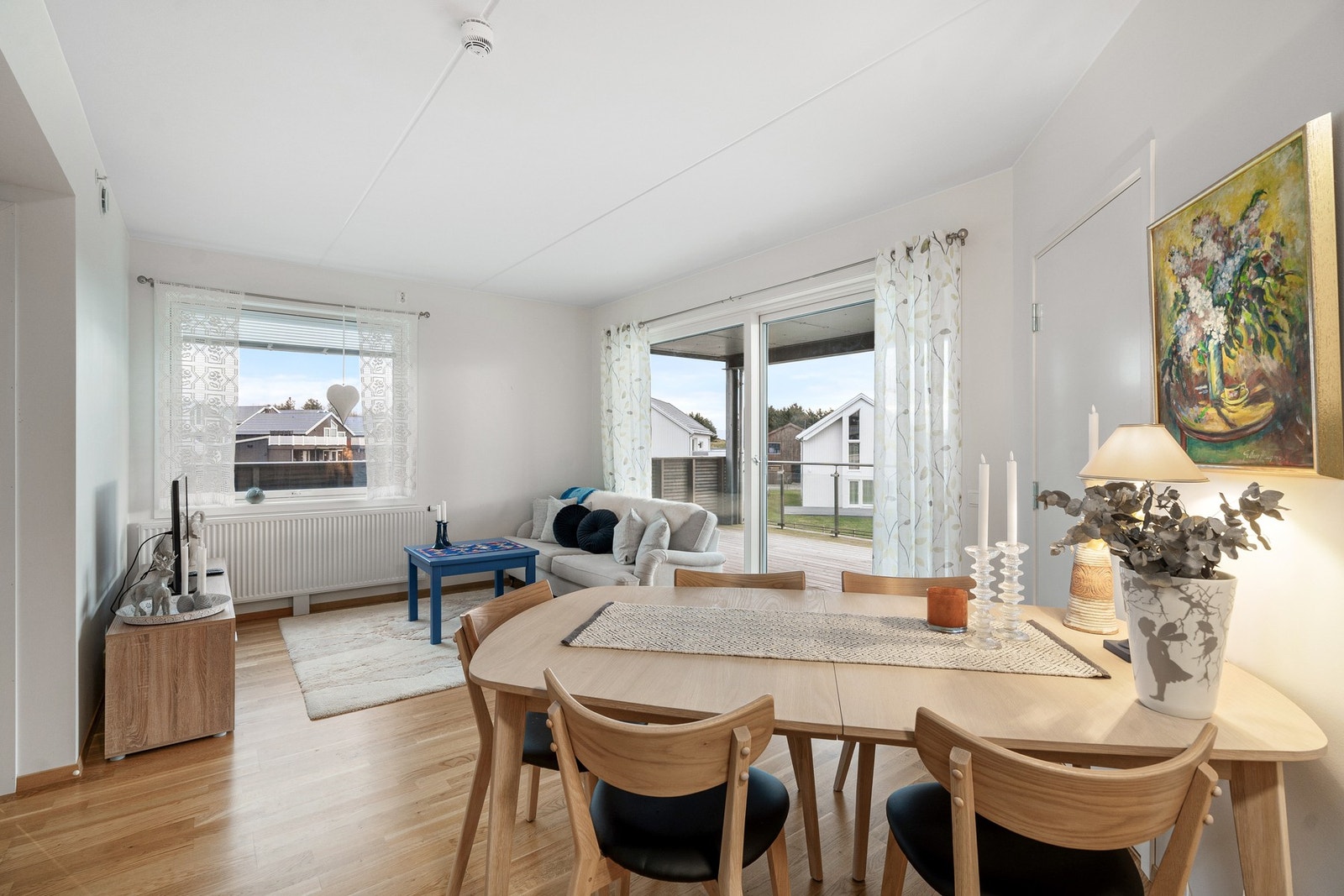 Åpen løsning mot stuedel. Galleribilde
