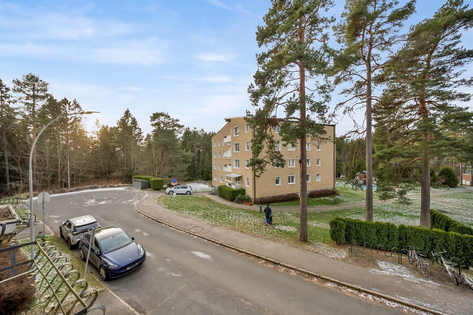 Tilbaketrukket beliggenhet i blindvei. Galleribilde