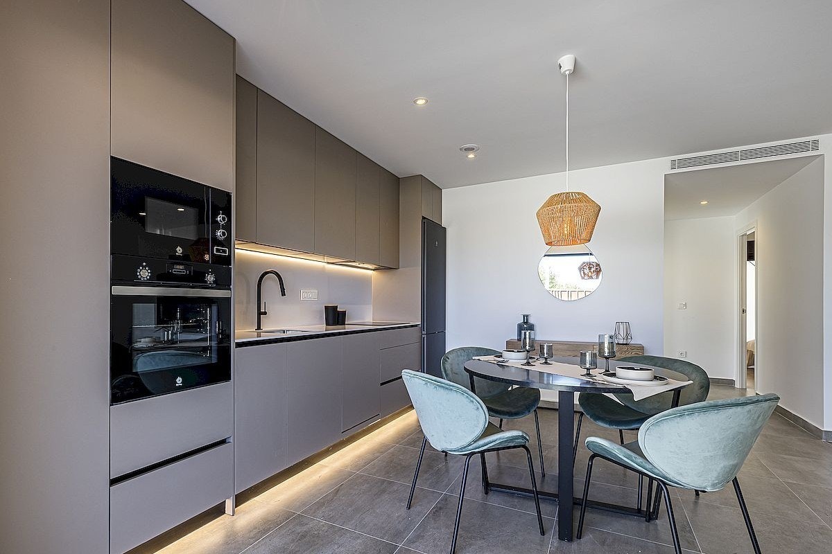 Kjøkken med spiseplass Galleribilde