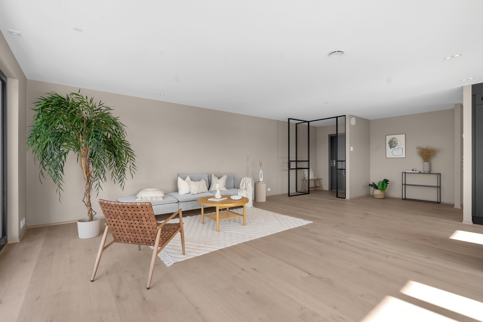 Inngangspartiet er lekkert rammet inn med innbydende løsning. Galleribilde