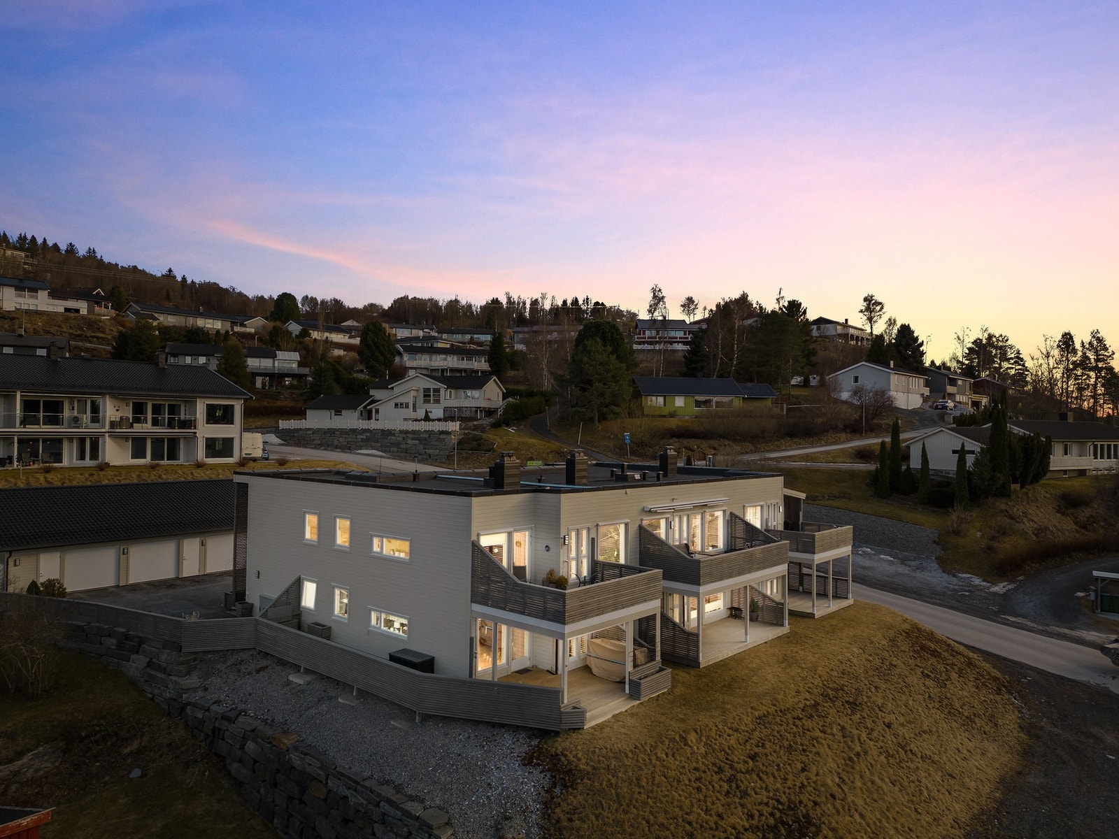 Kveldsstemning. Galleribilde