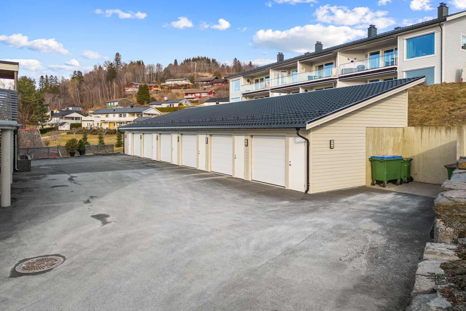 Garasjerekke - Godt med lagring! Galleribilde