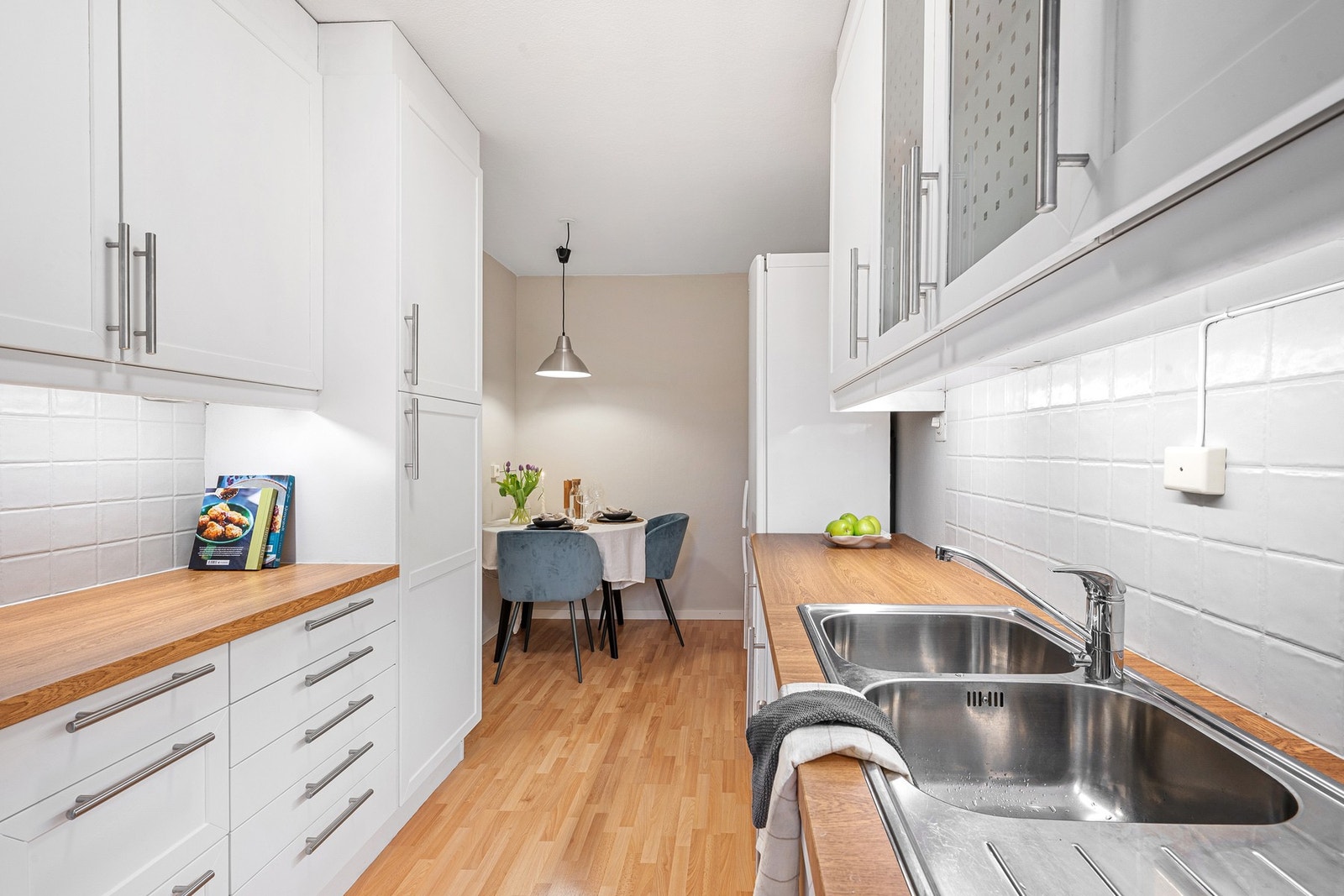 Kjøkkenet er på ca. 10,8 m² Galleribilde