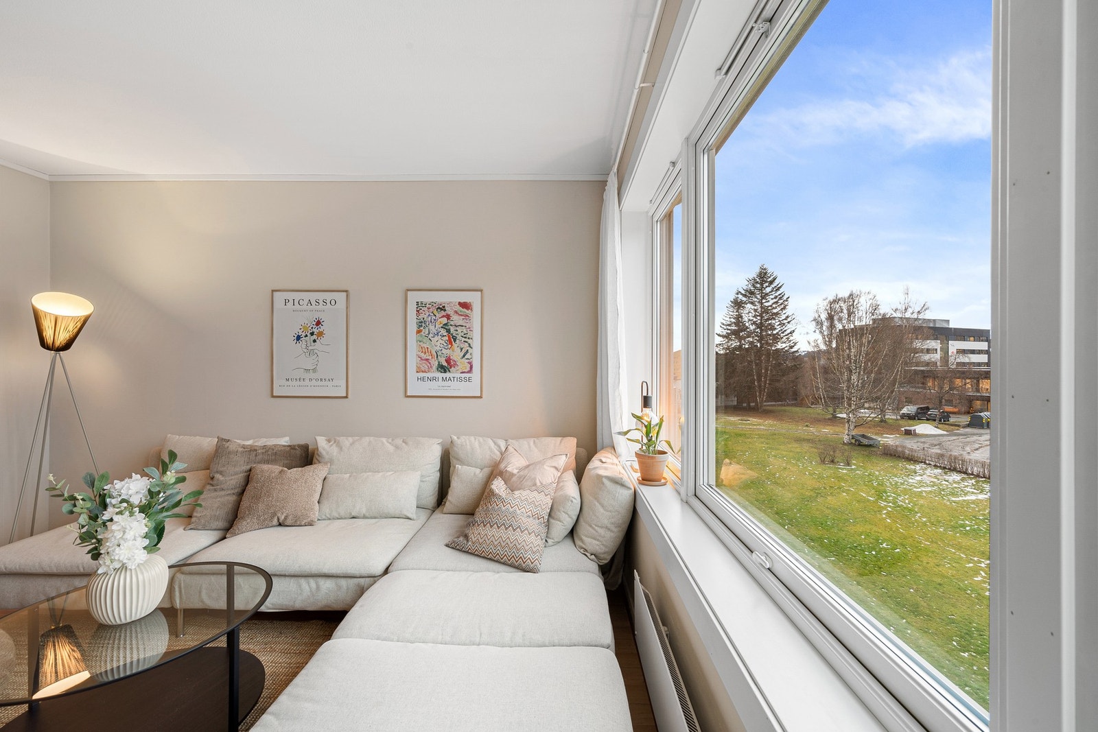 Romslig leilighet med god planløsning Galleribilde