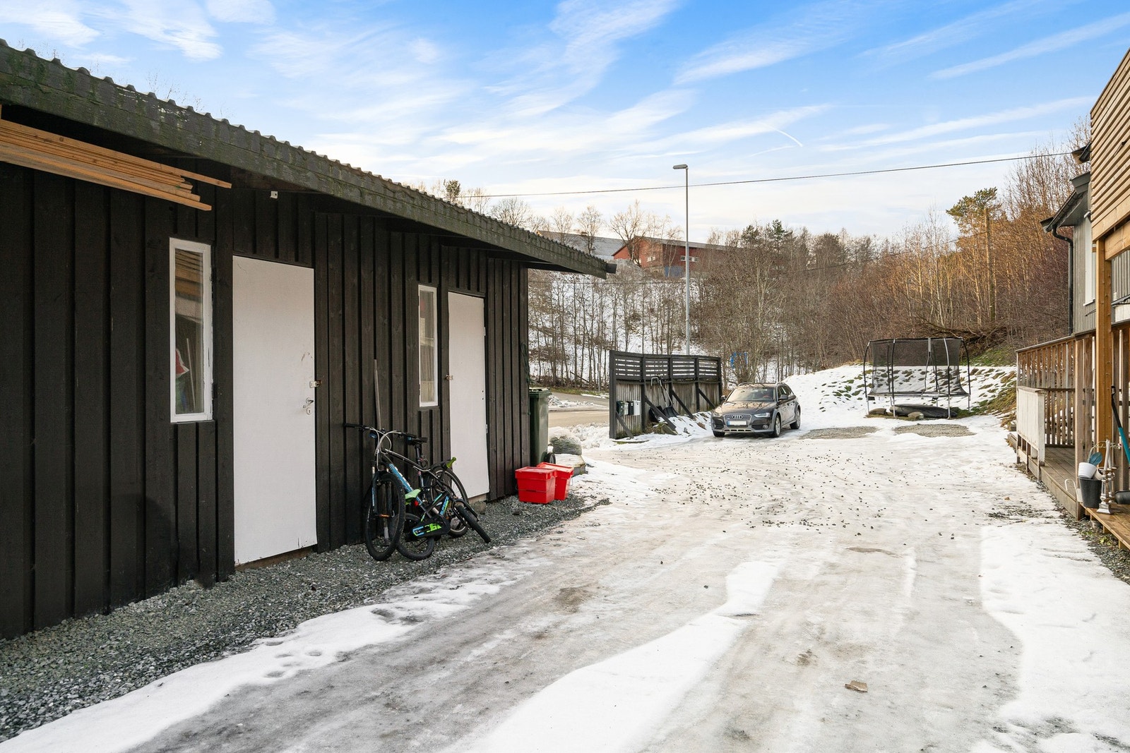 Leiligheten disponerer en utvendig bod på ca. 5 kvm i felles sportsbod. Galleribilde