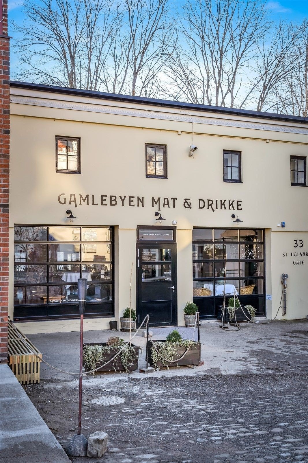 Det finnes også flere kulinariske butikker i nærområdet. Galleribilde