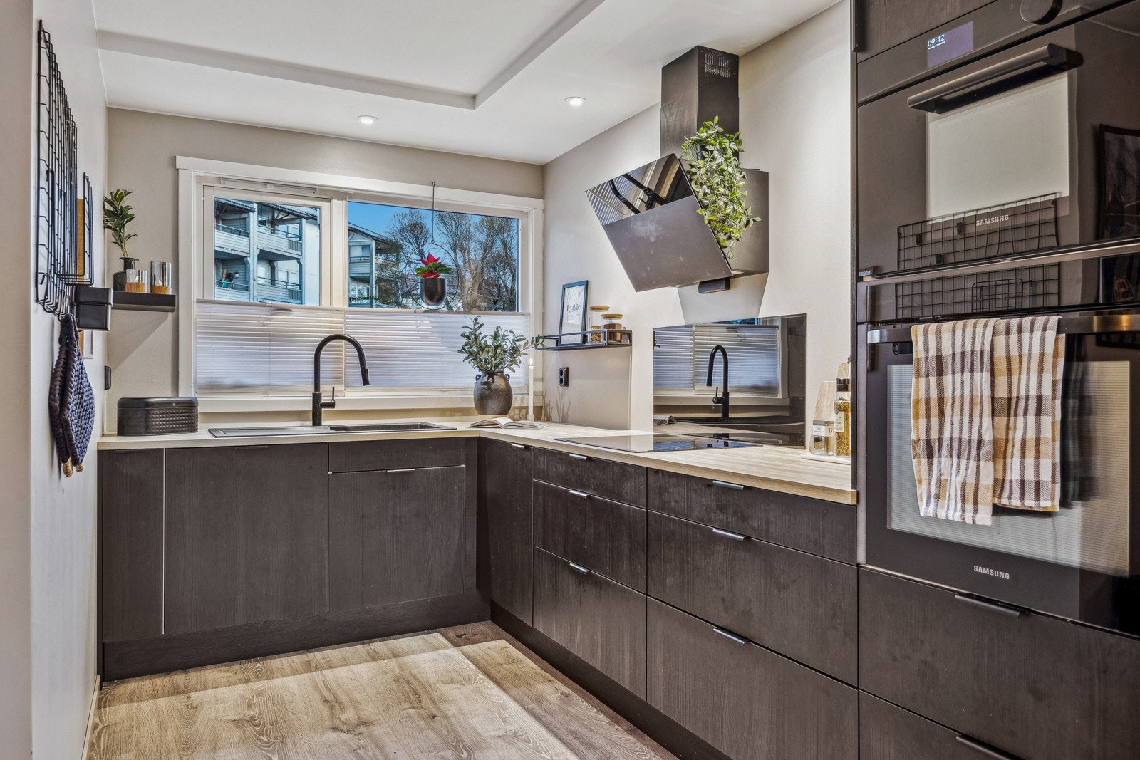 Det flotte kjøkkenet fra Norema kombinerer kvalitet og elegant design. Galleribilde