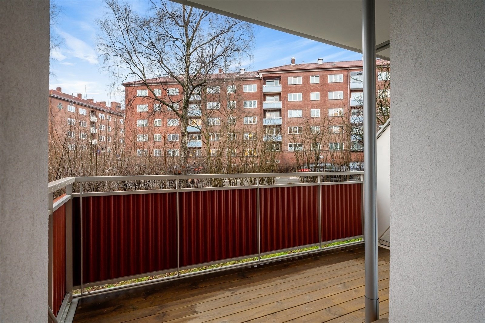 Fra stue er det utgang til vestvendt balkong med optimale solforhold Galleribilde