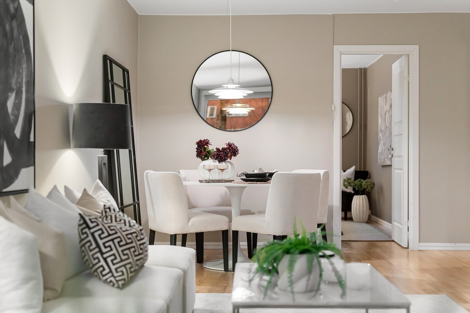 Fine fargevalg er gjennomgående Galleribilde