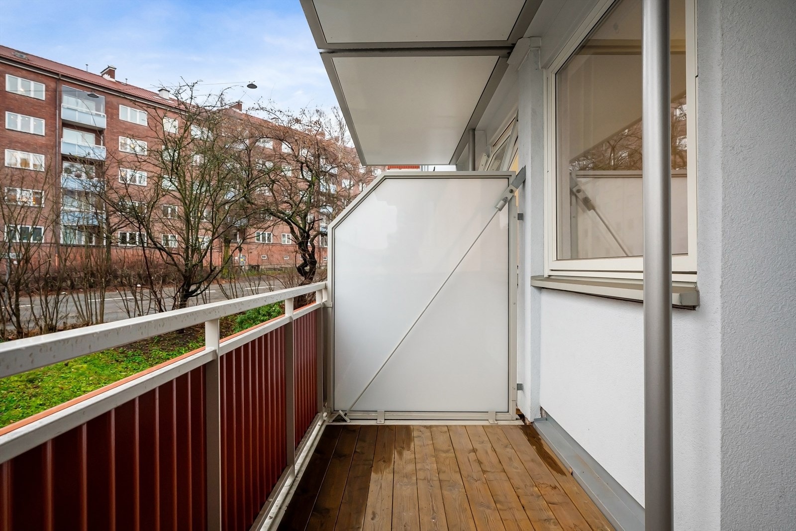 Her er det fin plass til en sittegruppe Galleribilde