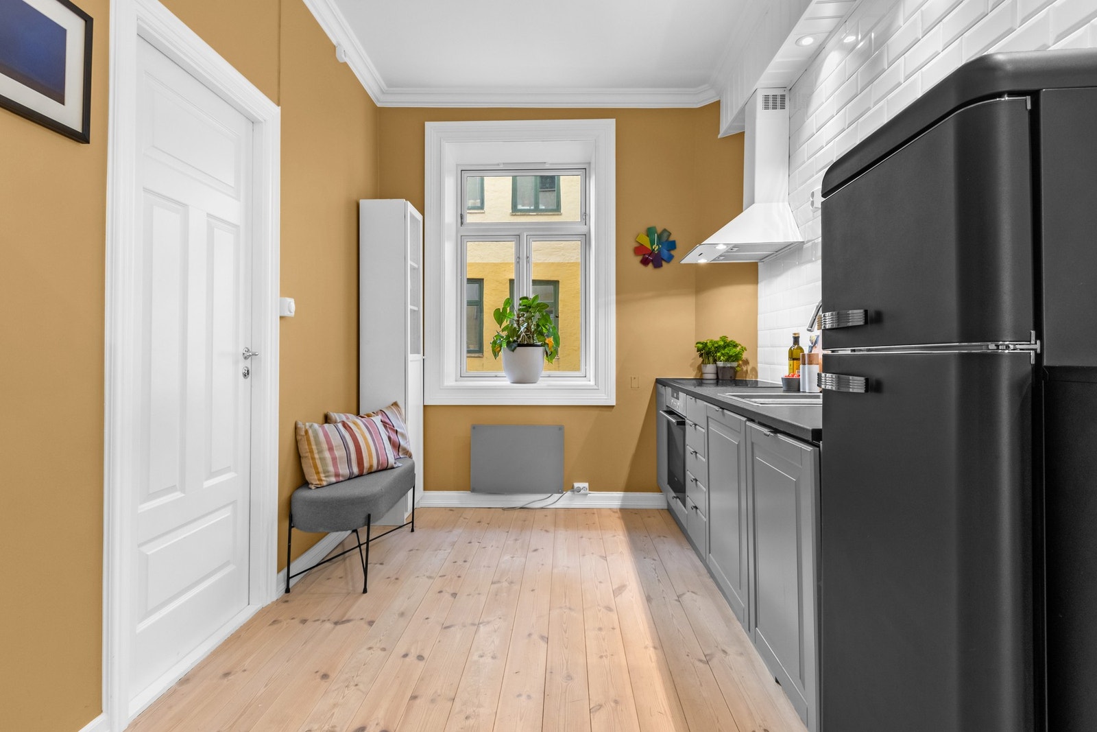 Herfra er det også inngang både til soverommet og badet. Galleribilde