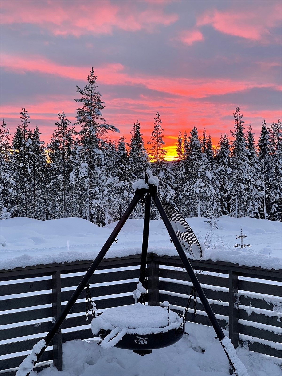 Solnedgang fra terrassen. Galleribilde