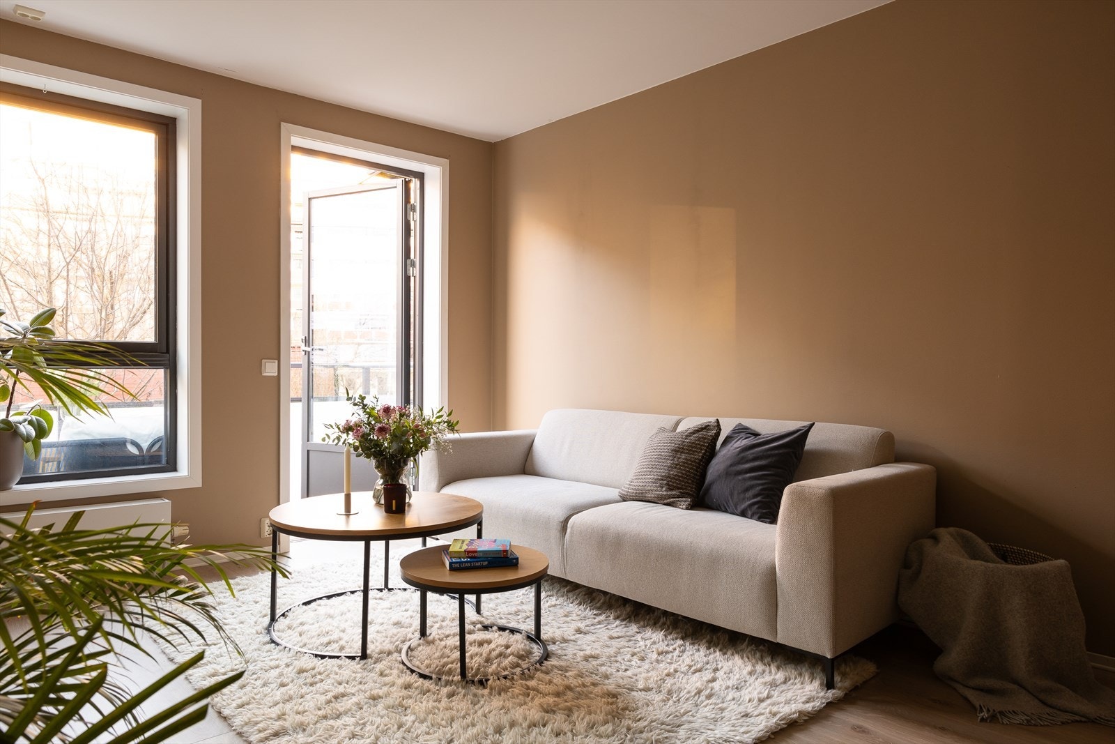 Leiligheten ble modernisert i 2022, med blant annet nye overflater og nytt kjøkken. Galleribilde