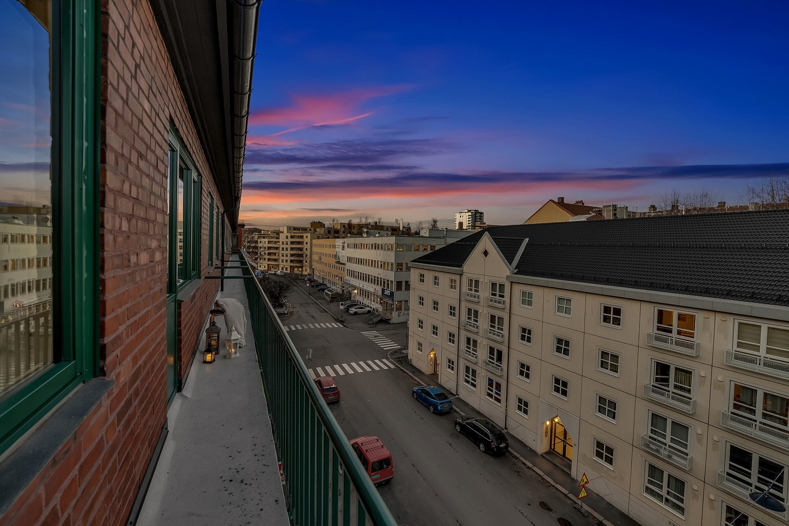 Luftebalkong. Galleribilde