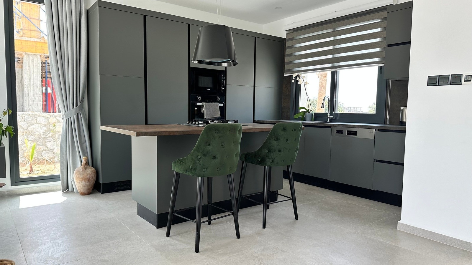 Visningshuset juli 24 Galleribilde