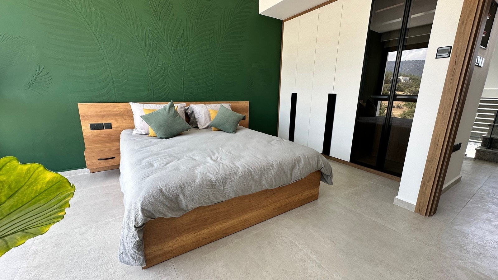 Visningshuset juli 24 Galleribilde