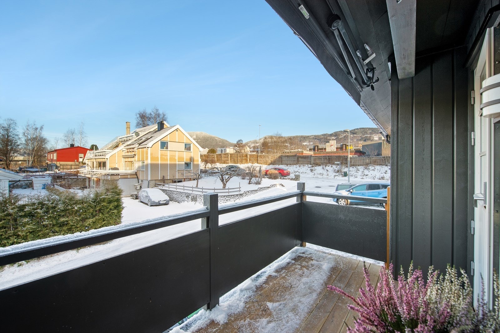 Herfra nyter du solen sen ettermiddag/kveld Galleribilde