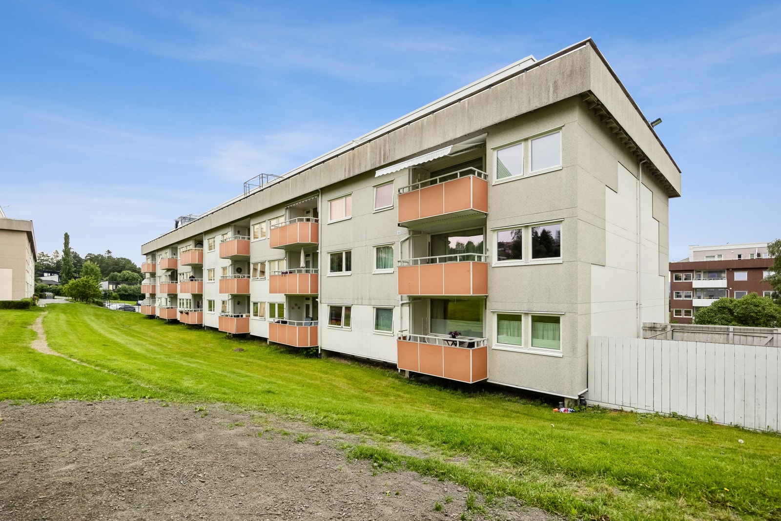 Leiligheten befinner seg på populære Havstad på Byåsen, og har nærhet til alt man trenger i hverdagen. Galleribilde