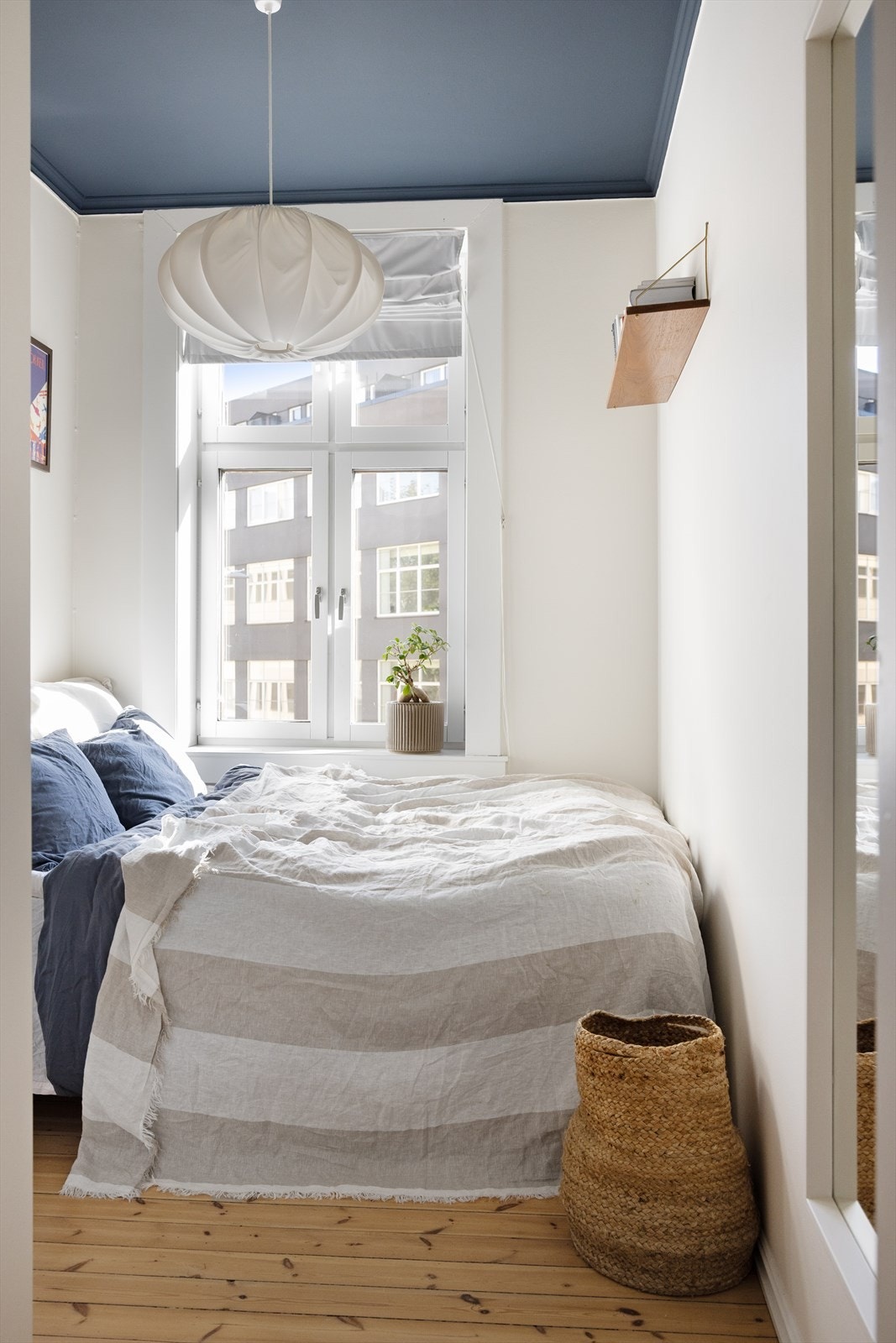 Soverom 2 passer godt som barnerom, gjesterom eller kontor. Galleribilde