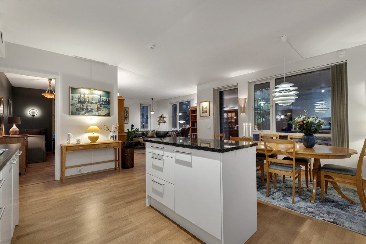 Velkommen til Grillstadfjæra 45 - Presentert av EIE eiendomsmegling v/Geir Einar Moen! Galleribilde