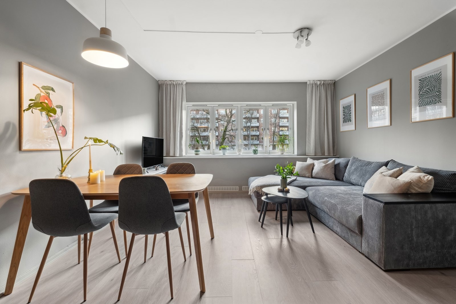 Båhusveien 22 er en flott 2-romsleilighet med god standard og planløsning. Galleribilde