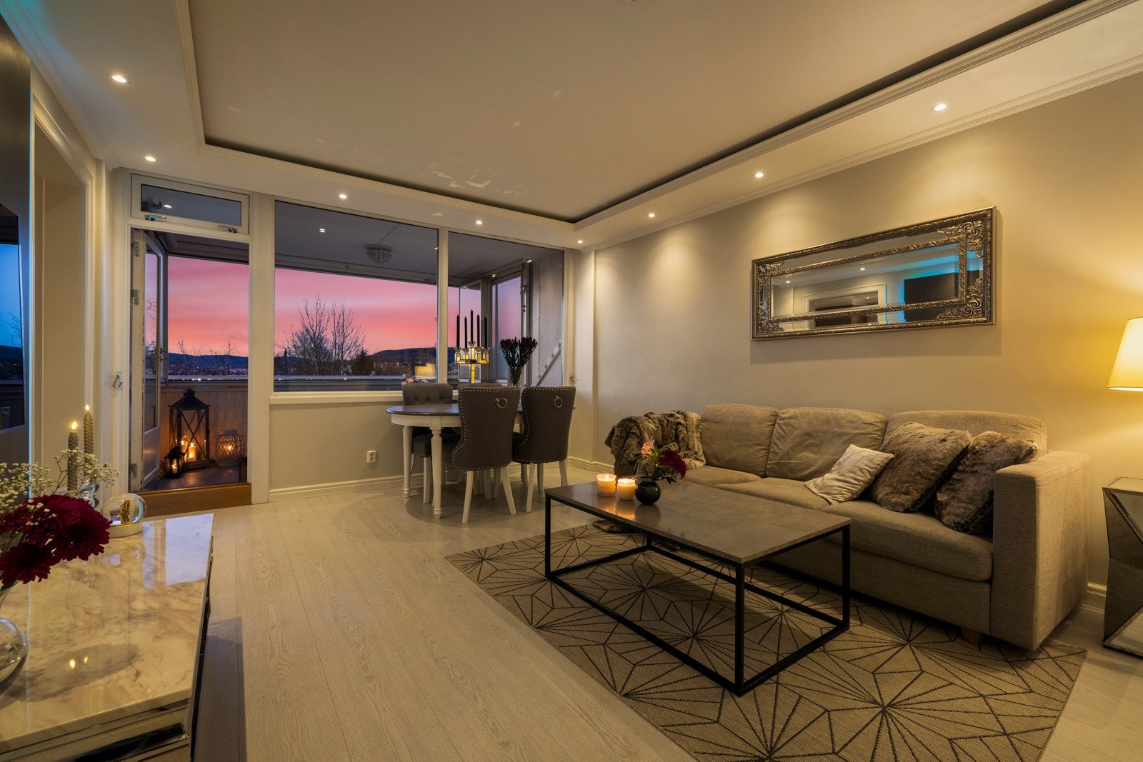 Lun kveldsstemning Galleribilde