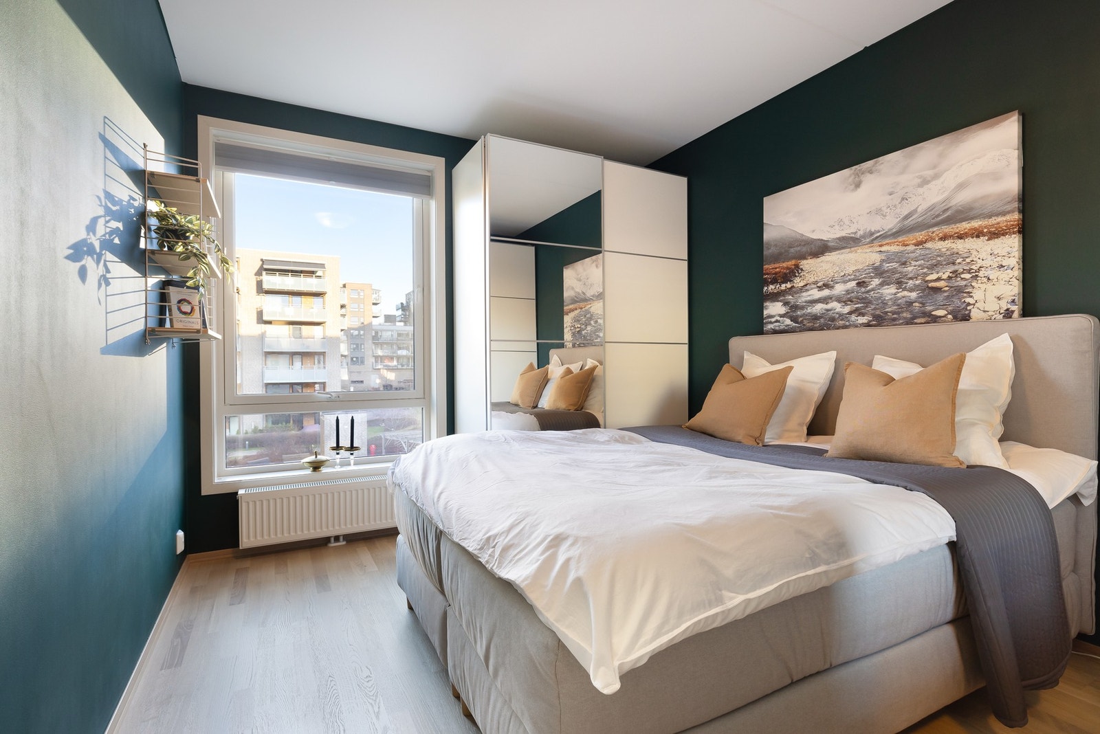 I leiligheten er det totalt to soverom. Galleribilde