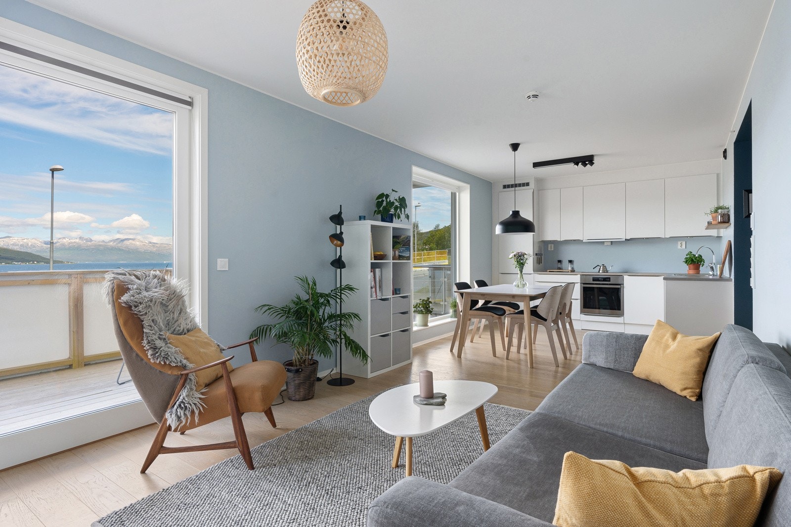 Velkommen til Hamneneset 20 - Presentert av Stina Stormo! Galleribilde