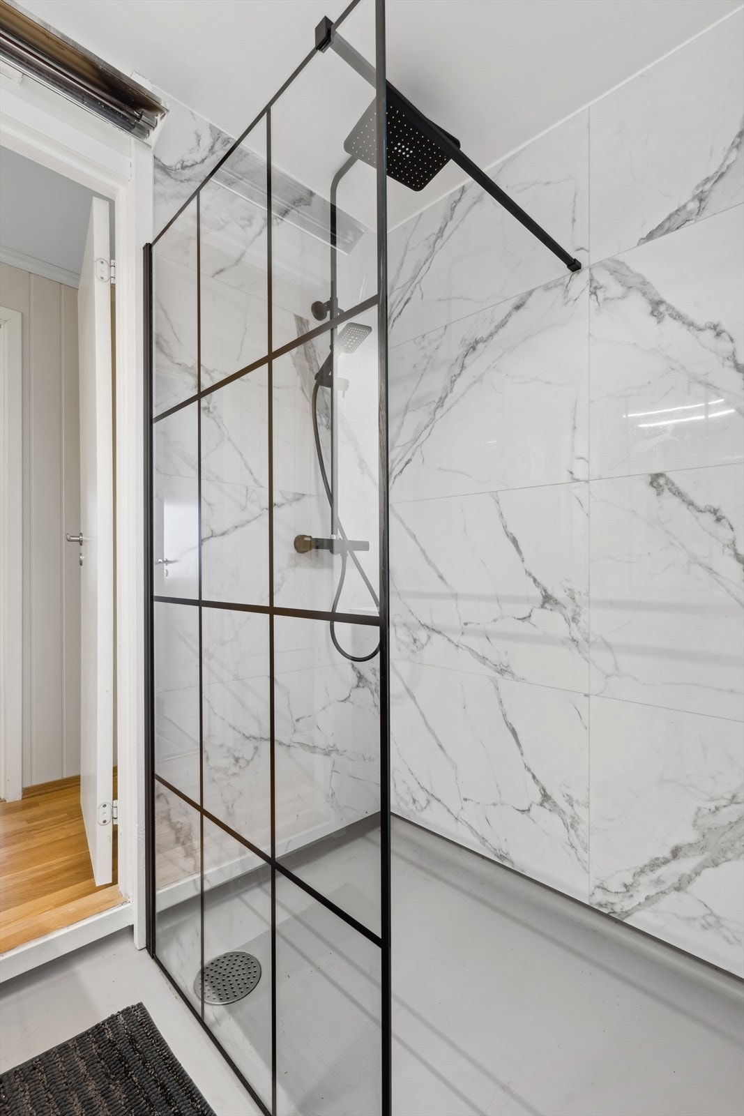 Badet fremstår som velholdt og pent. Galleribilde