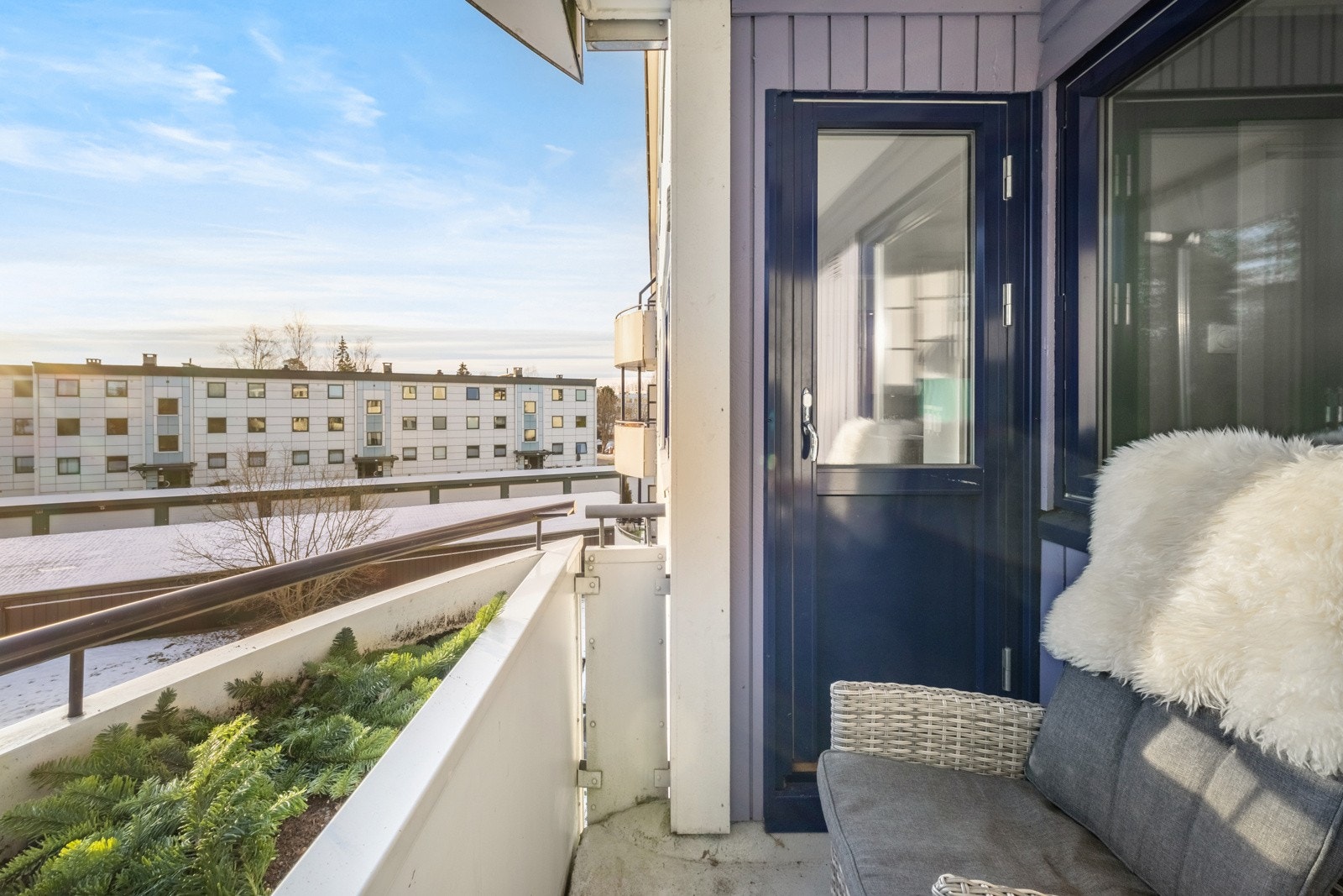 Balkongen er sydøstvendt og har sol på formiddagen. Galleribilde