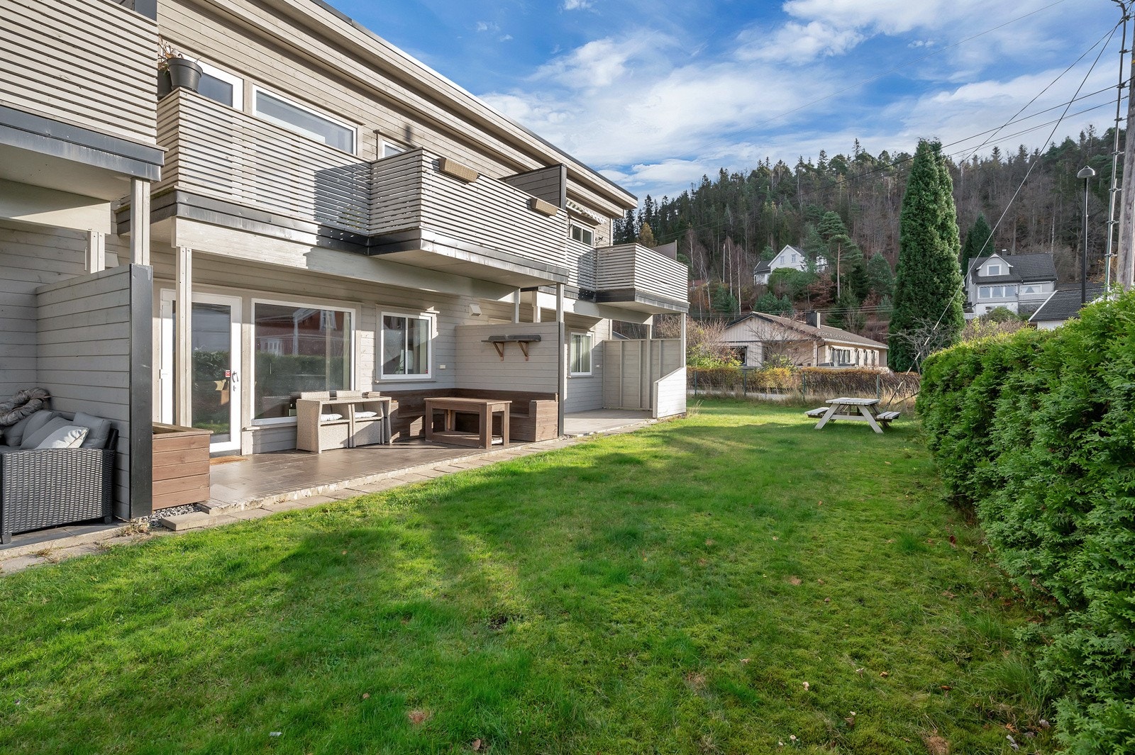 Nyere bygg fra 2014, så leiligheten fremtrer i god teknisk stand Galleribilde