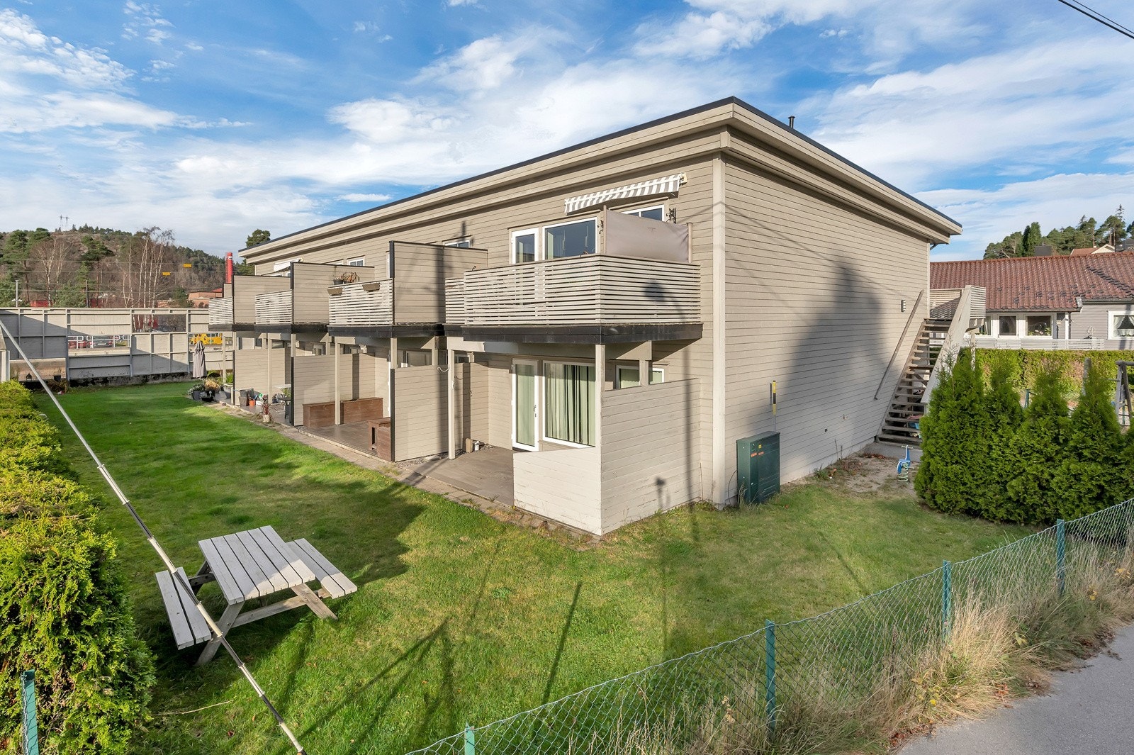 Leiligheten har sentral beliggenhet i Vennesla Galleribilde