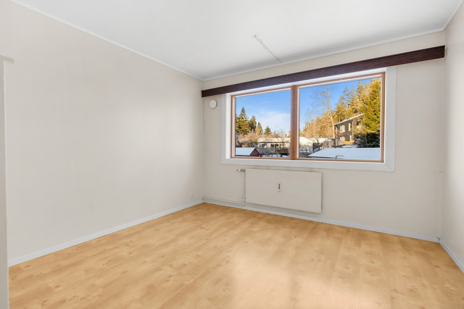Leiligheten varmes opp via radiatorer. Galleribilde