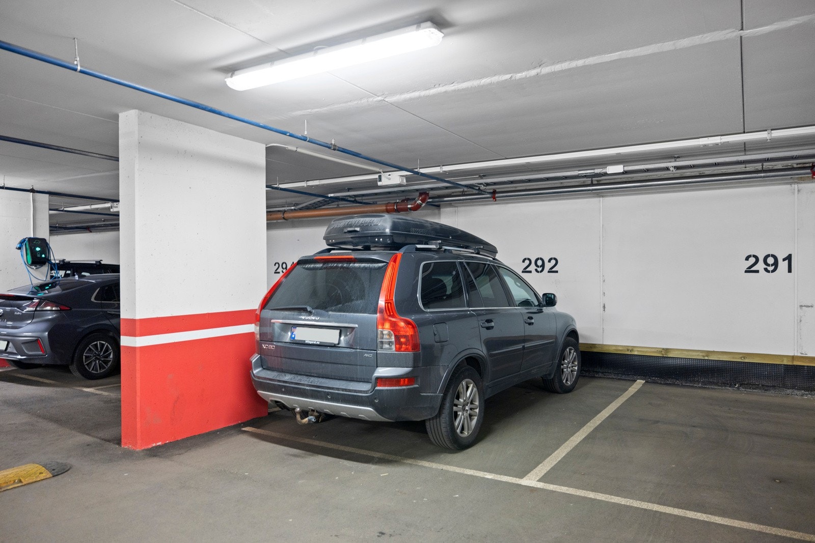 Det medfølger garasjeplass i felles garasjekjeller. Galleribilde