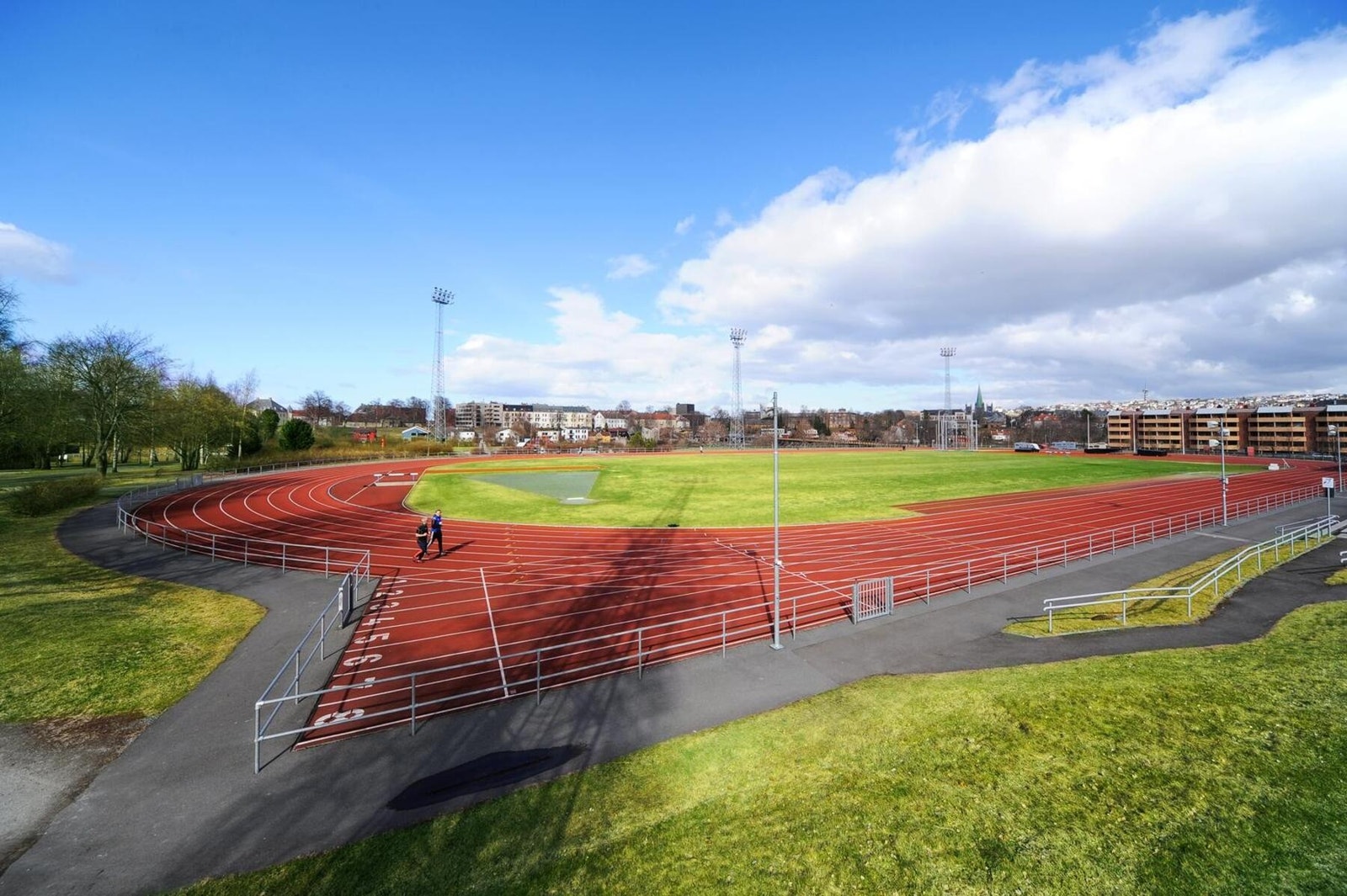 500 meter unna leiligheten finner man også Trondheim Stadion på Øya. Galleribilde