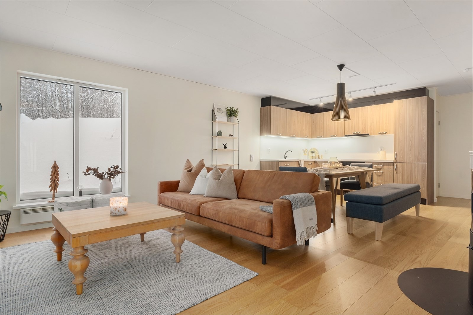 Leiligheten ligger praktisk til i byggets første etasje og har et internt bruksareal på 74 m2. Galleribilde