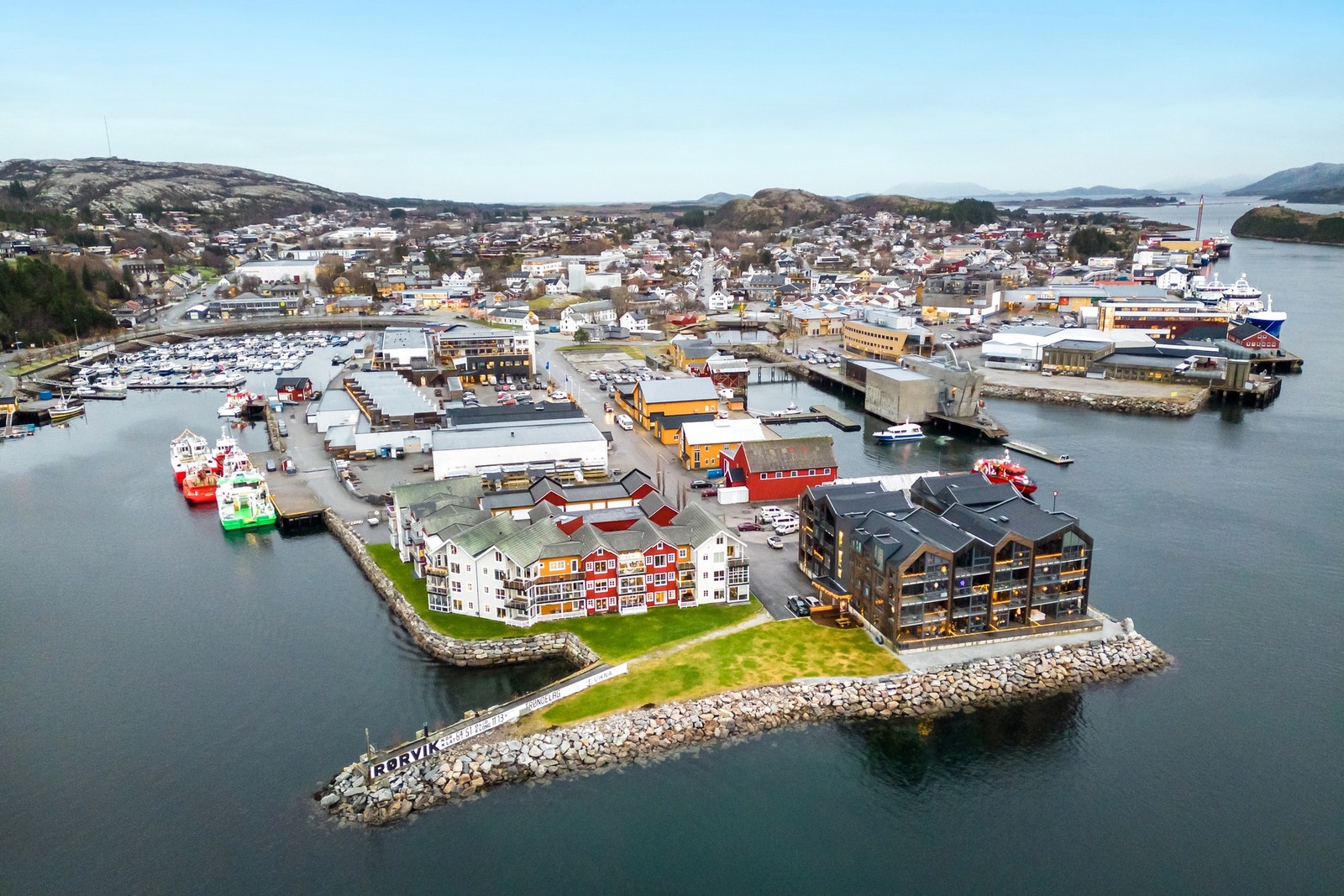 Her bor man tilbaketrukket i fine omgivelser, men samtidig svært sentralt Galleribilde