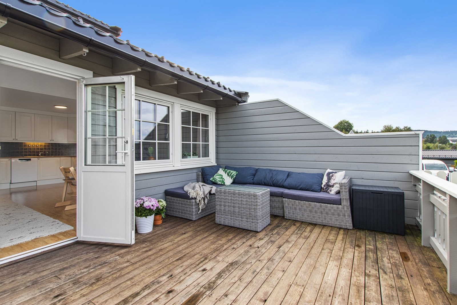 Ypperlige solforhold på terrassen (ettermiddags- og kveldssol). Galleribilde