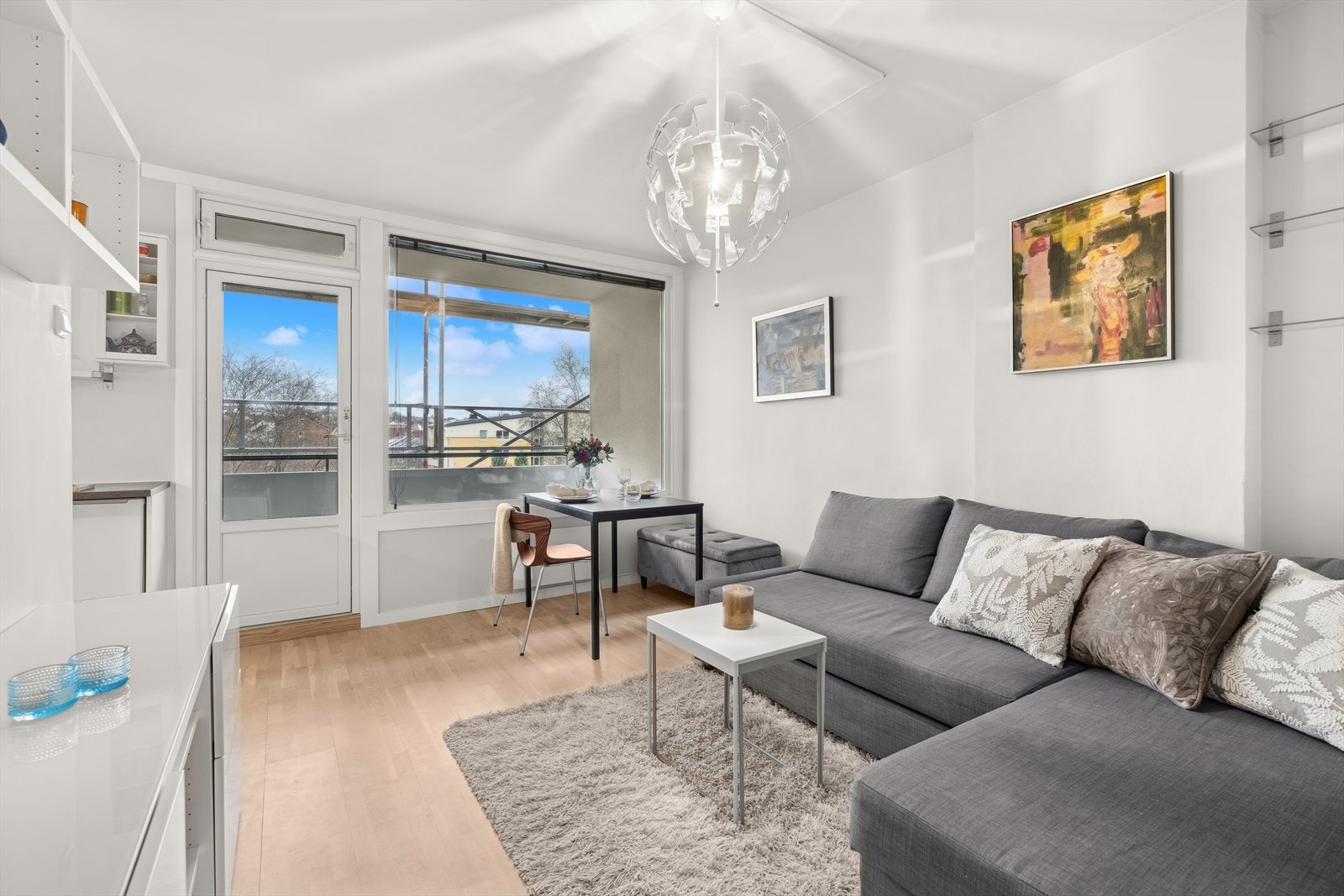 Simen Rossebø Fosen v/DNB Eiendom presenterer Peder Saxes gate 19! Galleribilde