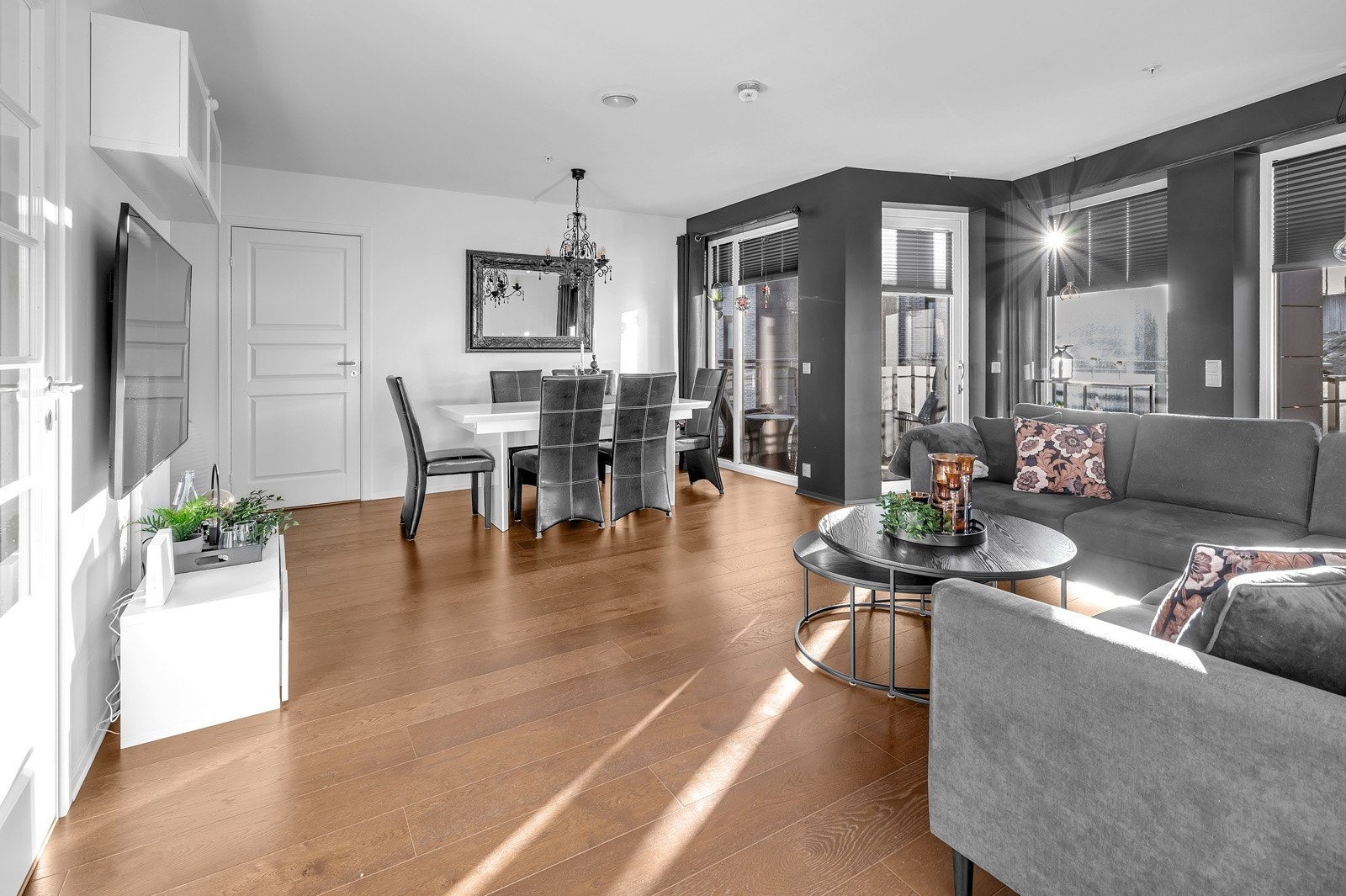 Exbo v/ Espen Haugen Ellseth har gleden av å presentere denne lekre og nyere leiligheten i Lumberodden 22! Galleribilde