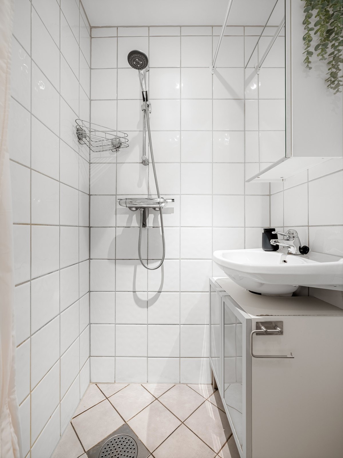 Godt med oppbevaringsmuligheter, takket være smarte løsninger og arealeffektiv utnyttelse. Galleribilde