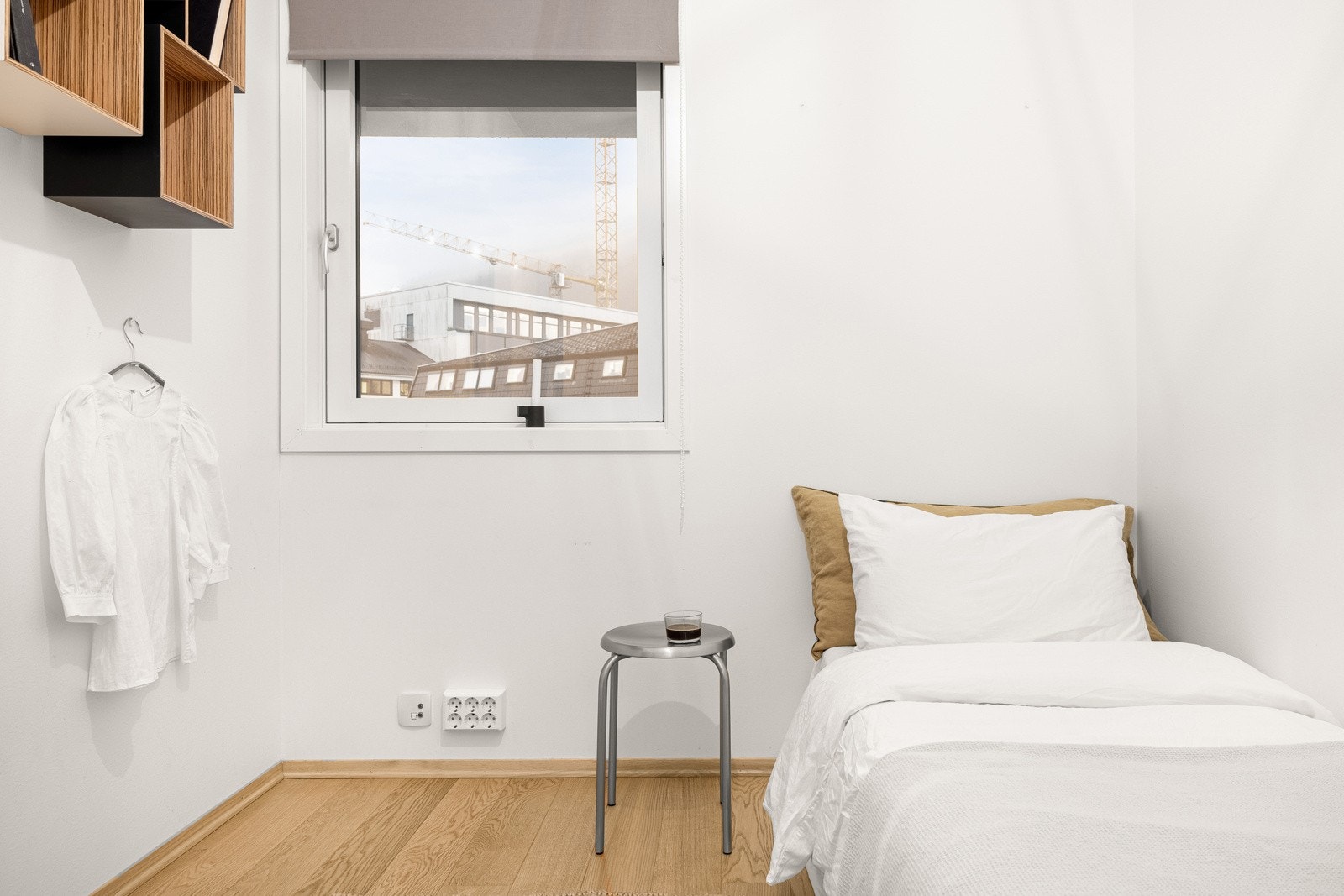Også her er det god plass til å innrede med både seng og oppbevaring. Galleribilde