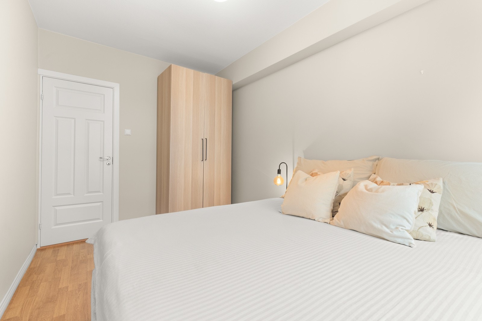 Soverom 1 er innredet som hovedsoverom. Galleribilde