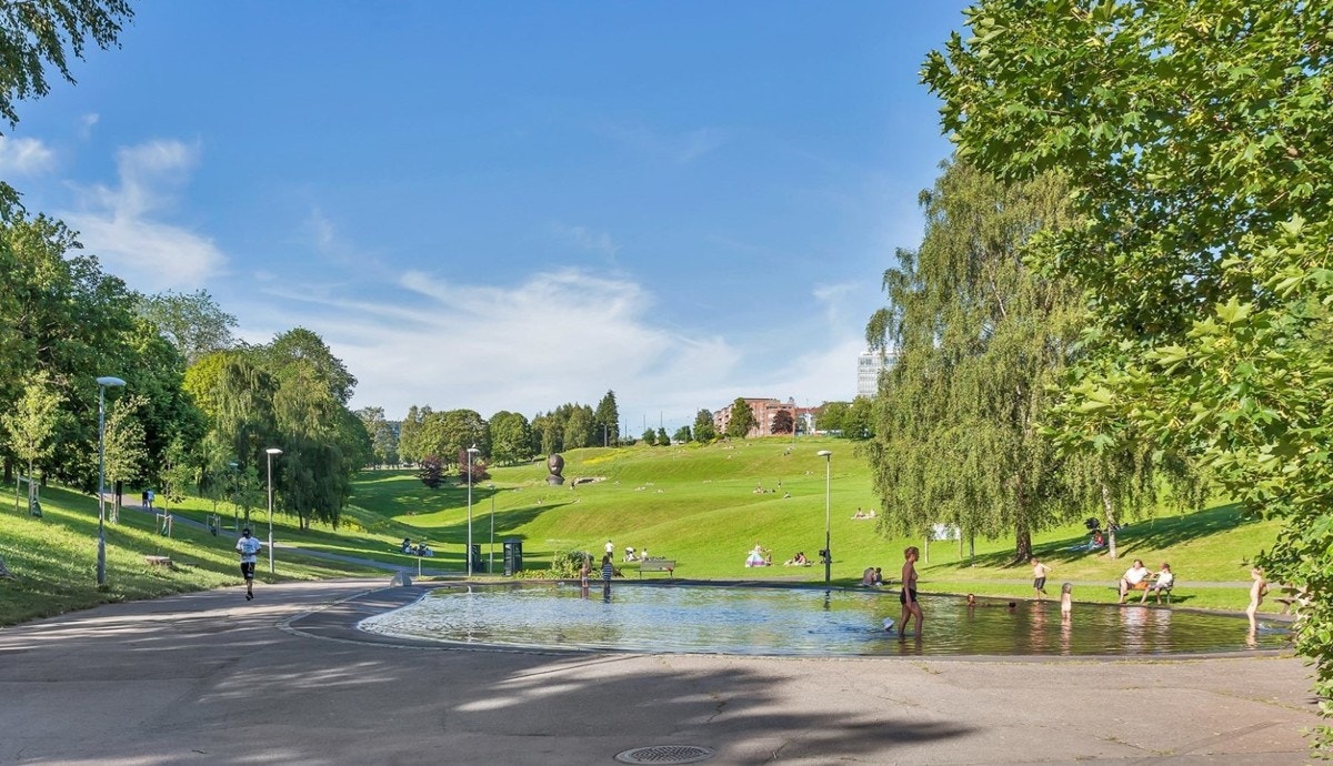 Flere parker i nærmiljøet med flotte tur- og rekreasjonsmuligheter som Torshovparken, Torshovdalen, samt Myraløkka. I tillegg er det kort vei til Akerselva med omkringliggende grøntområder. Det er kort vei til Sats og Studentidretten i Nydalen. Galleribilde