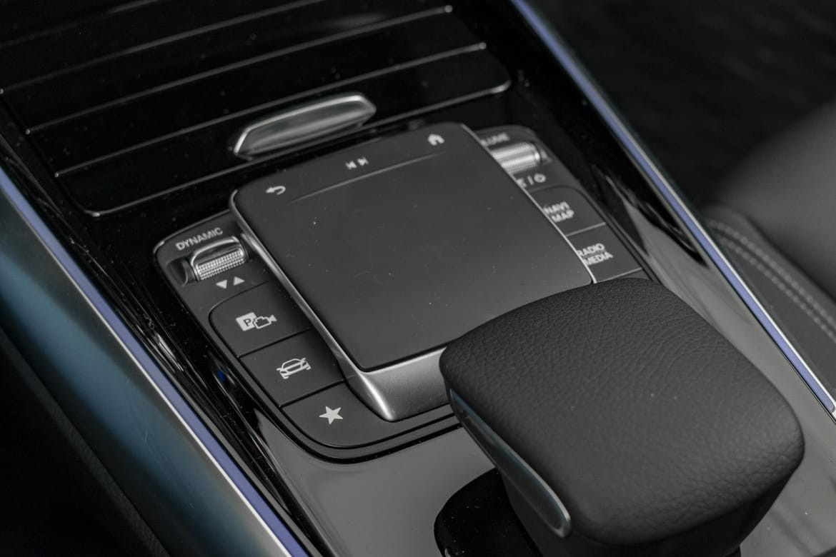Hovedbilde av Mercedes-Benz EQA