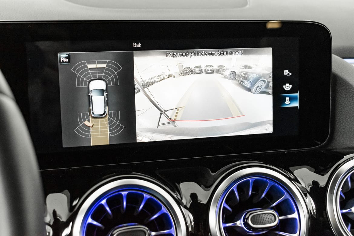 Hovedbilde av Mercedes-Benz EQA