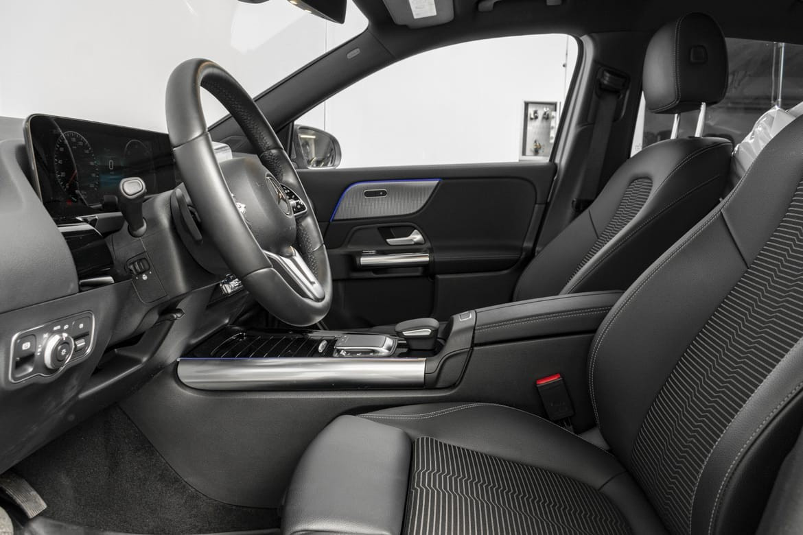 Hovedbilde av Mercedes-Benz EQA