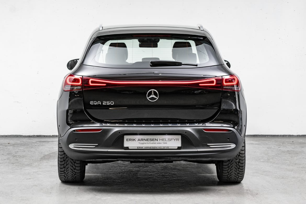 Hovedbilde av Mercedes-Benz EQA